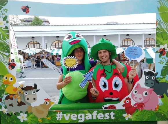 novica_vegafest_2018-maskoti-fotookvir.jpg