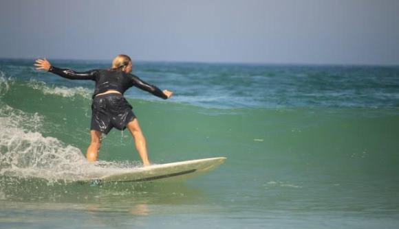 novica_surferka.jpg