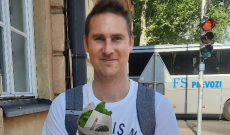 Pogovor z nutricionistom Matevžem Jeranom o veganskih izbirah v javnih ustanovah